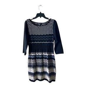 Nine West Chevron Pointelle Dress Women Sz Medium 3/4 Sleeve Multicolor